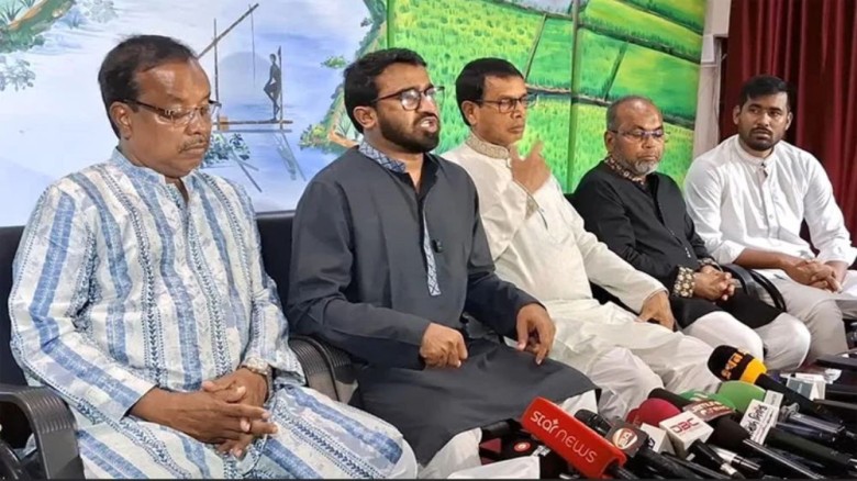 নিষিদ্ধ আওয়ামী লীগকে আর রাজনীতির সুযোগ দেওয়া হবে না: রাশেদ খাঁন...