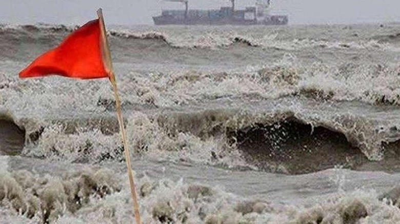 স্থল নিম্নচাপের প্রভাবে উপকূলে ঝড়ো হাওয়ার আশঙ্কা, চার সমুদ্র