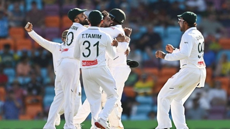 অস্ট্রেলিয়ার মাটিতে বাংলাদেশ লিখল ঐতিহাসিক টেস্ট জয়