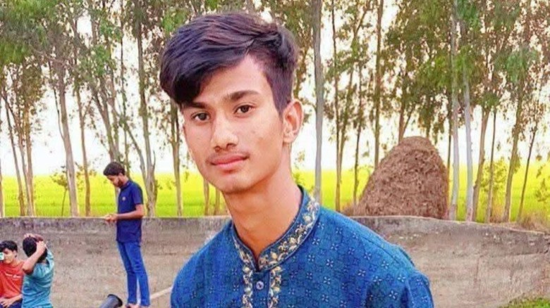 তিতুমীর এক্সপ্রেসের নিচে কাটা পড়ে যুবকের মৃত্যু